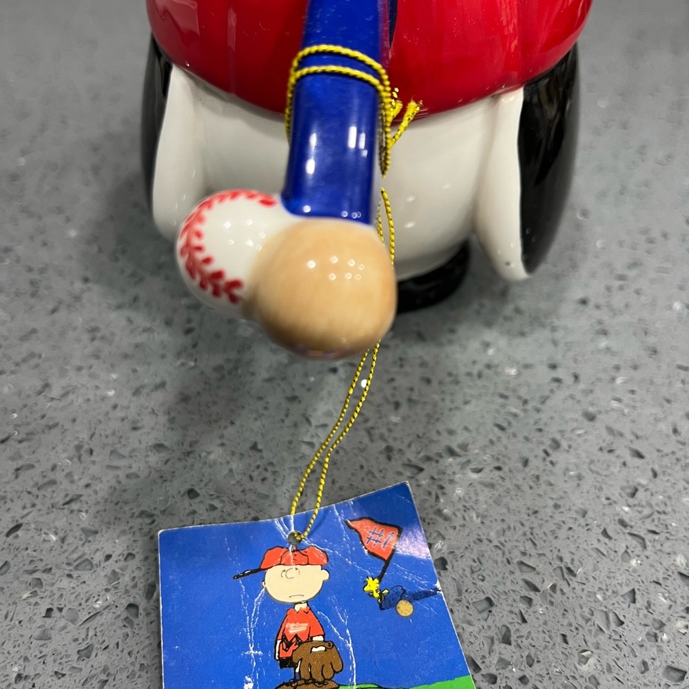 Snoopy & Baseball Cup - Picture 5 of 7
